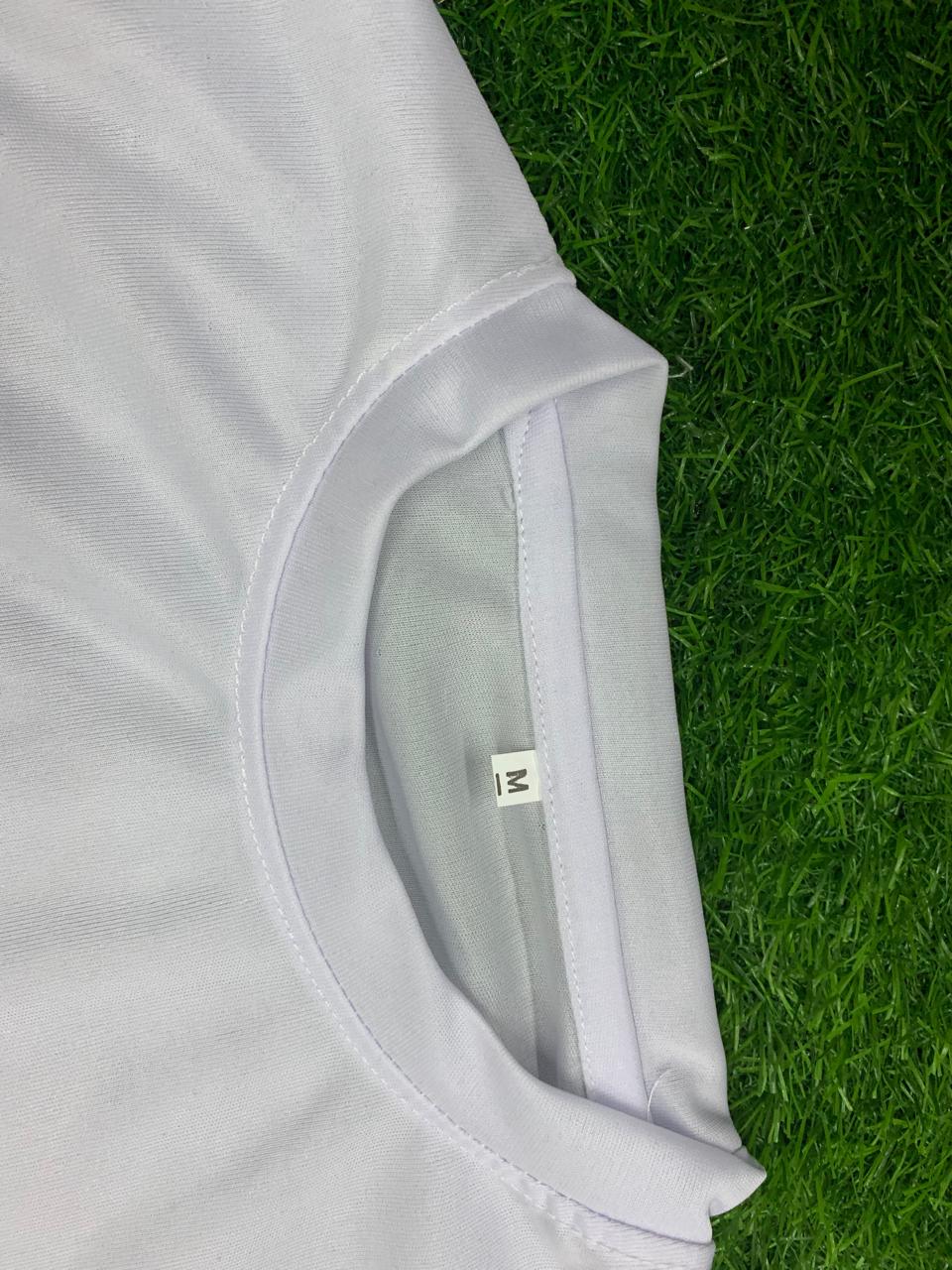 Classic White Full Sleeve Shirt for Men – Comfortable & Trendy Wear